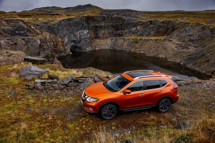  Nissan X-Trail (T32) 2017 года  (UK) (фото 17 из 26)